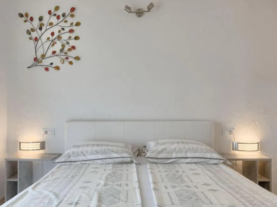 Holiday home Kuca Mira Villa Gajana