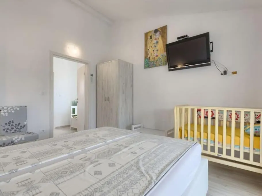 Kuca Mira Villa Gajana