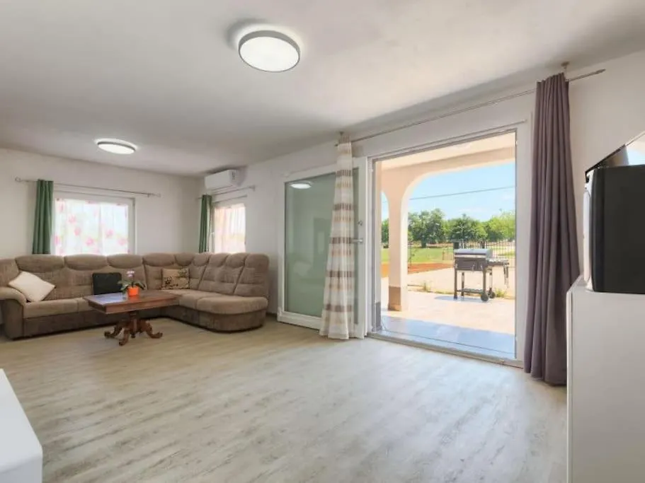 Holiday home Kuca Mira Villa Gajana